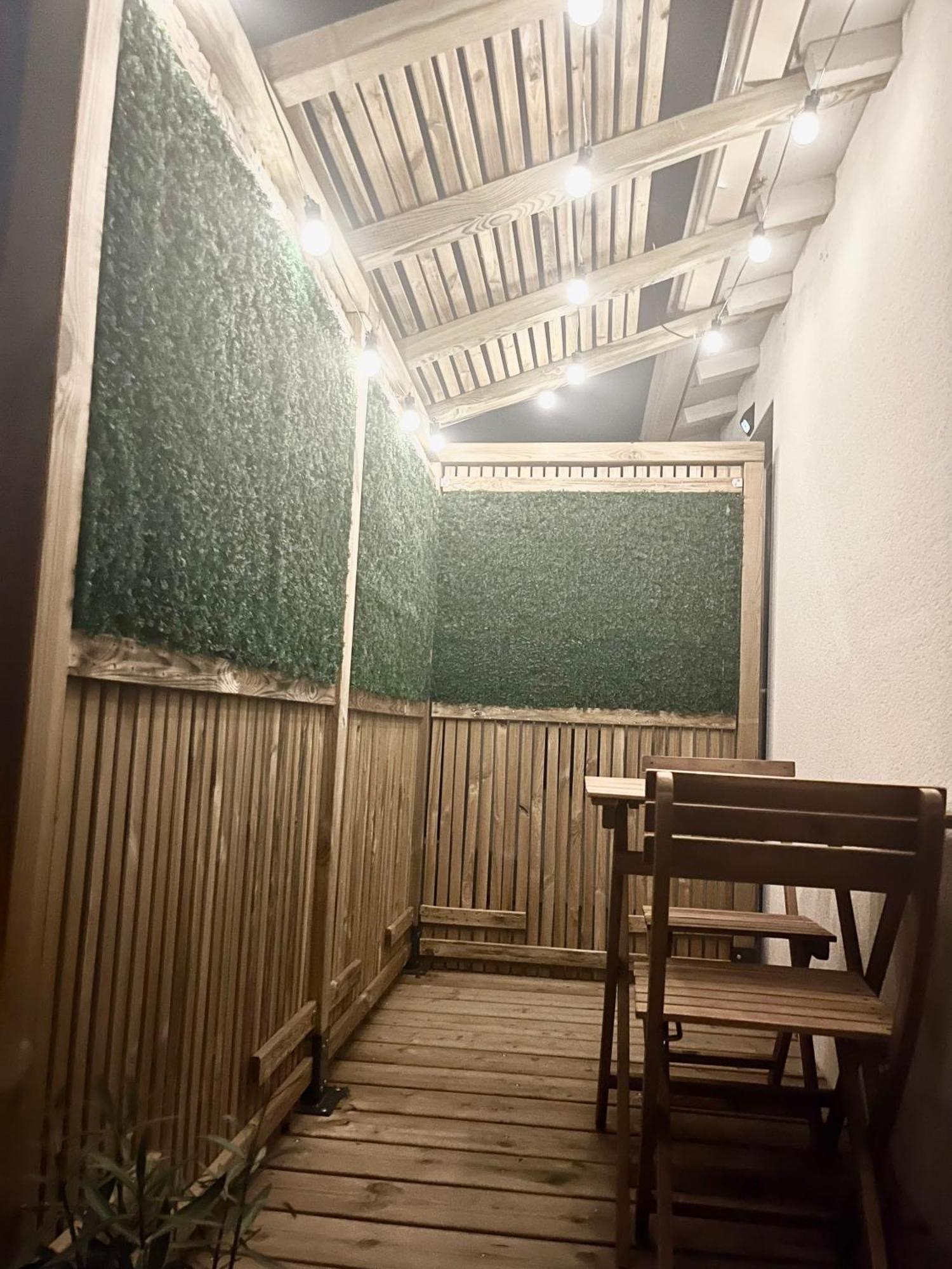 Suite Avec Sauna 36M² Niort Exterior photo