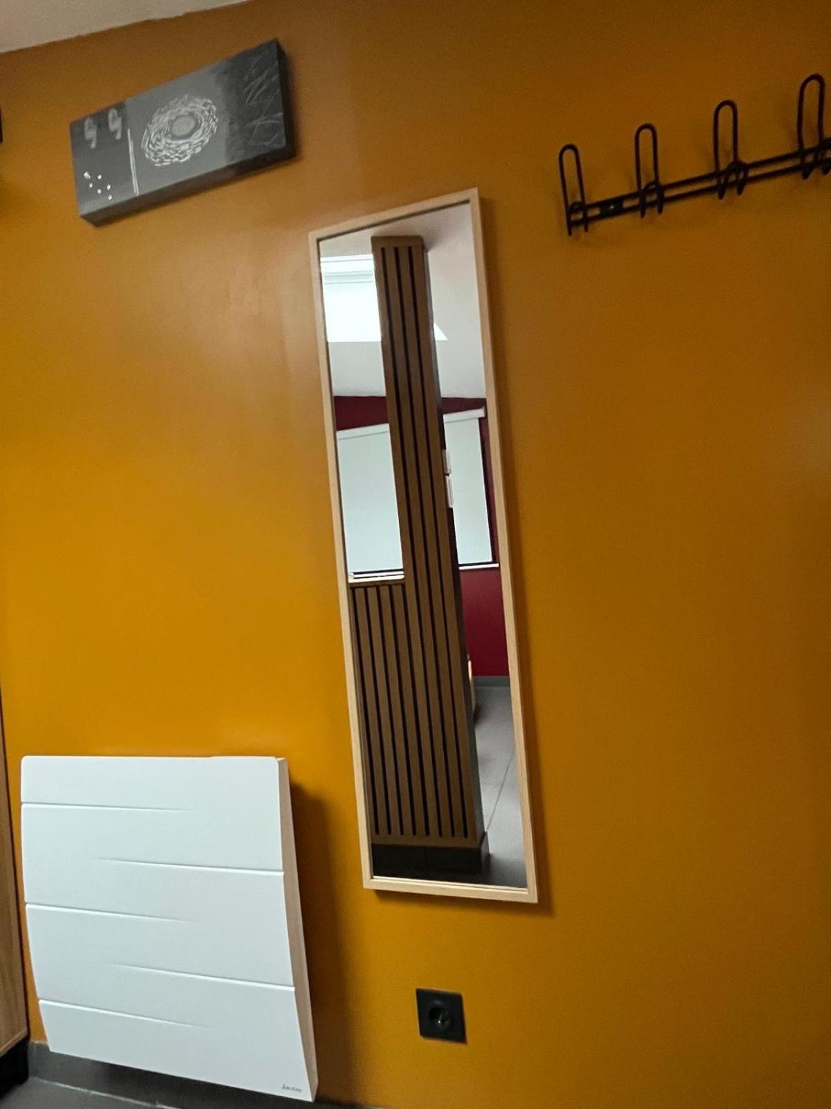Suite Avec Sauna 36M² Niort Exterior photo